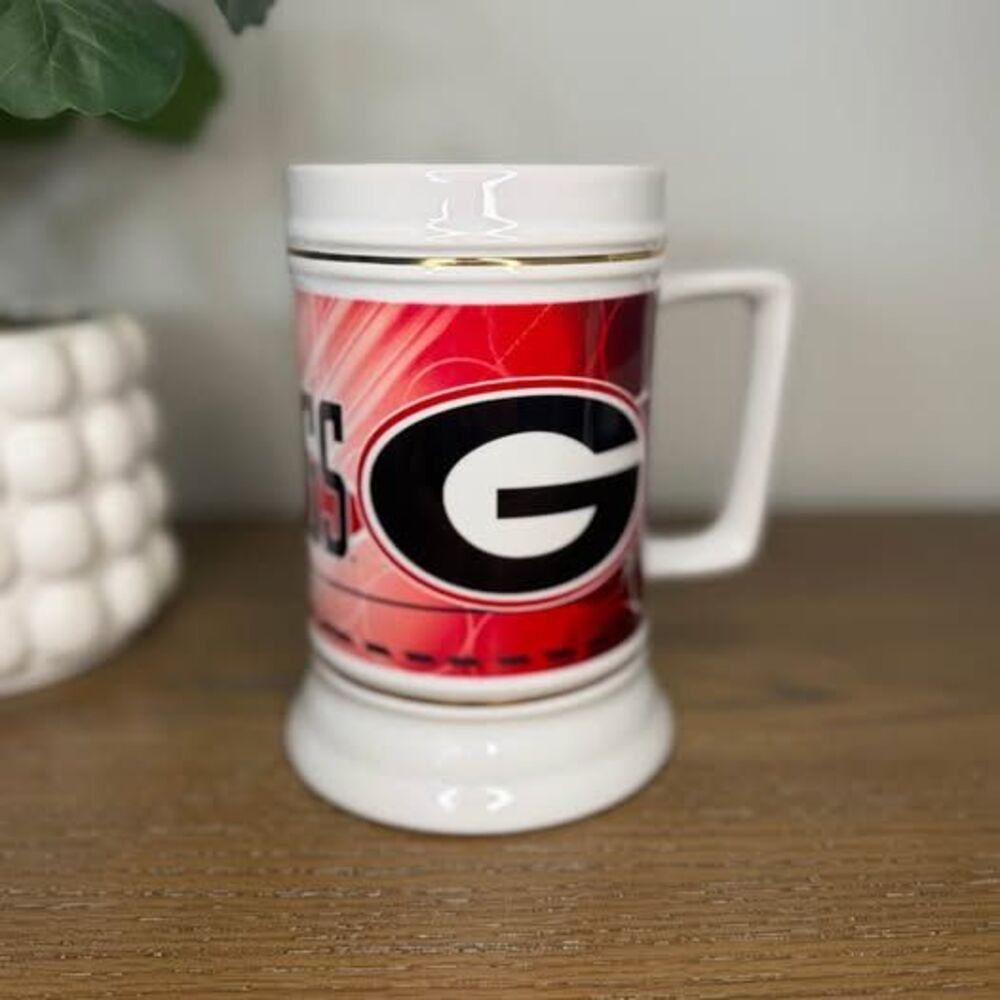 Vintage 2002 Georgia Bulldogs UGA Ceramic Beer Stein Mug Red Black Gold